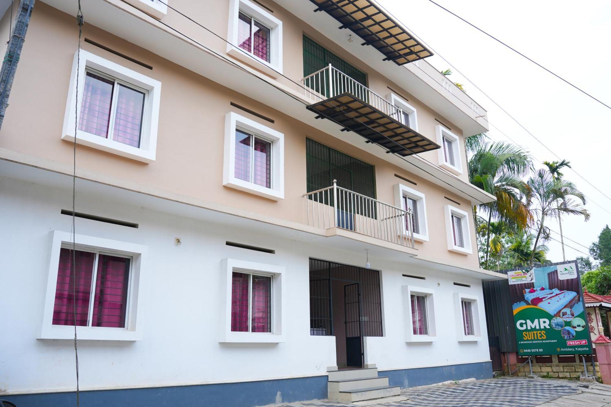 Gmr Suites Kalpetta Εξωτερικό φωτογραφία